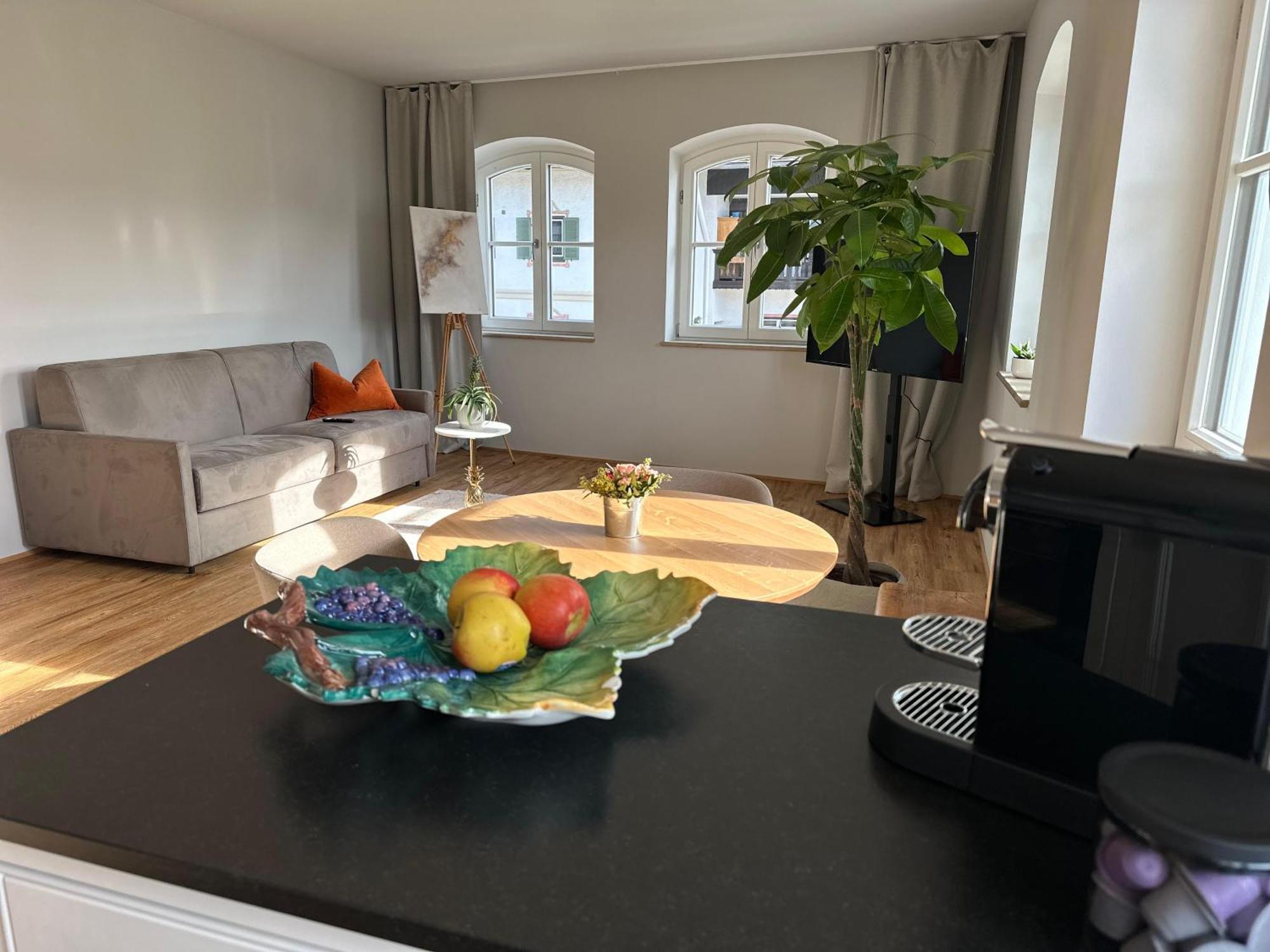 Vaicun Stays - Luxury Apartments - Apartments Mit Blick Auf Den Tegernsee Gmund am Tegernsee Bagian luar foto